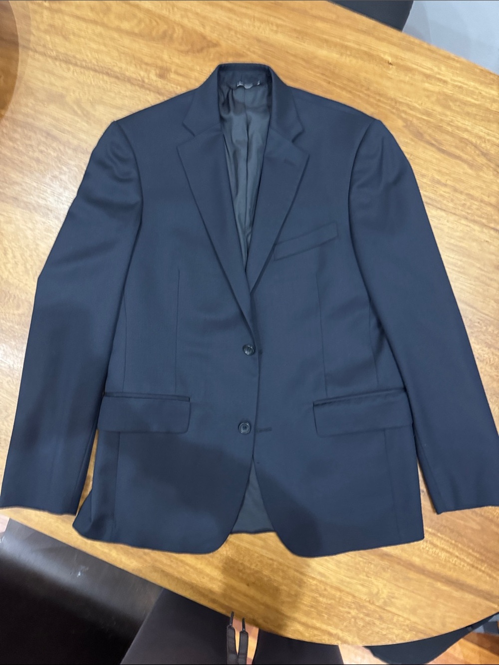 Men's Classic Navy Two-Button Suit Jacket/Blazer